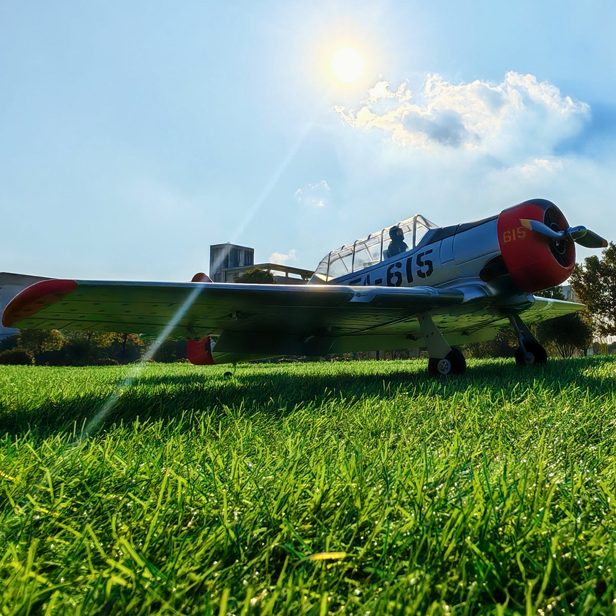 Dynam-AT-6-Texan-V3-4S-RC-Warbird-Airplane-1.4m-3-Flaps-RTF-DY8944_4