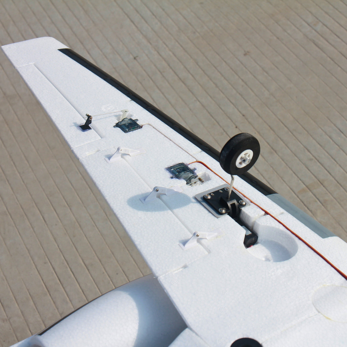 Dynam-Cessna-550-Turbo-Jet-V2-White-4S-Twin-64mm-EDF-Remote-Controlled-Jet-Flaps-PNP-iStone-BNF-SRTF-DY8937WT_21