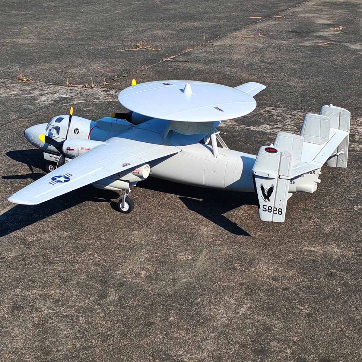 🌟🎉 Neuerscheinung! Jetzt vorbestellen: Dynam E-2C Hawkeye AEW 1500mm Zweimotoriges RC-Flugzeug mit 360° drehbarem Radar