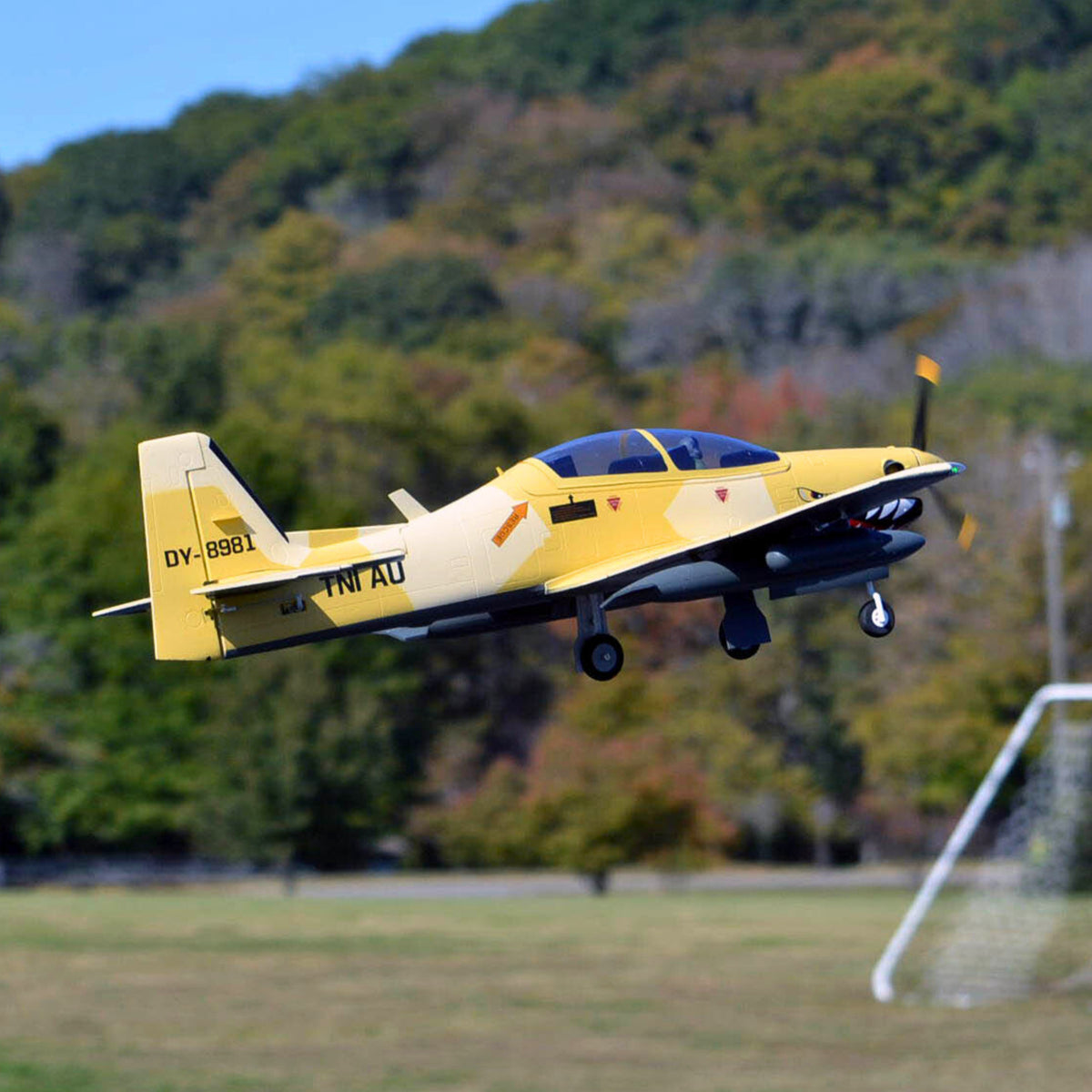 Dynam-EMB-312-Tucano-4S-RC-Radio-Controlled-Scale-Plane-1.3m-Flaps-DY8981-Sale_2