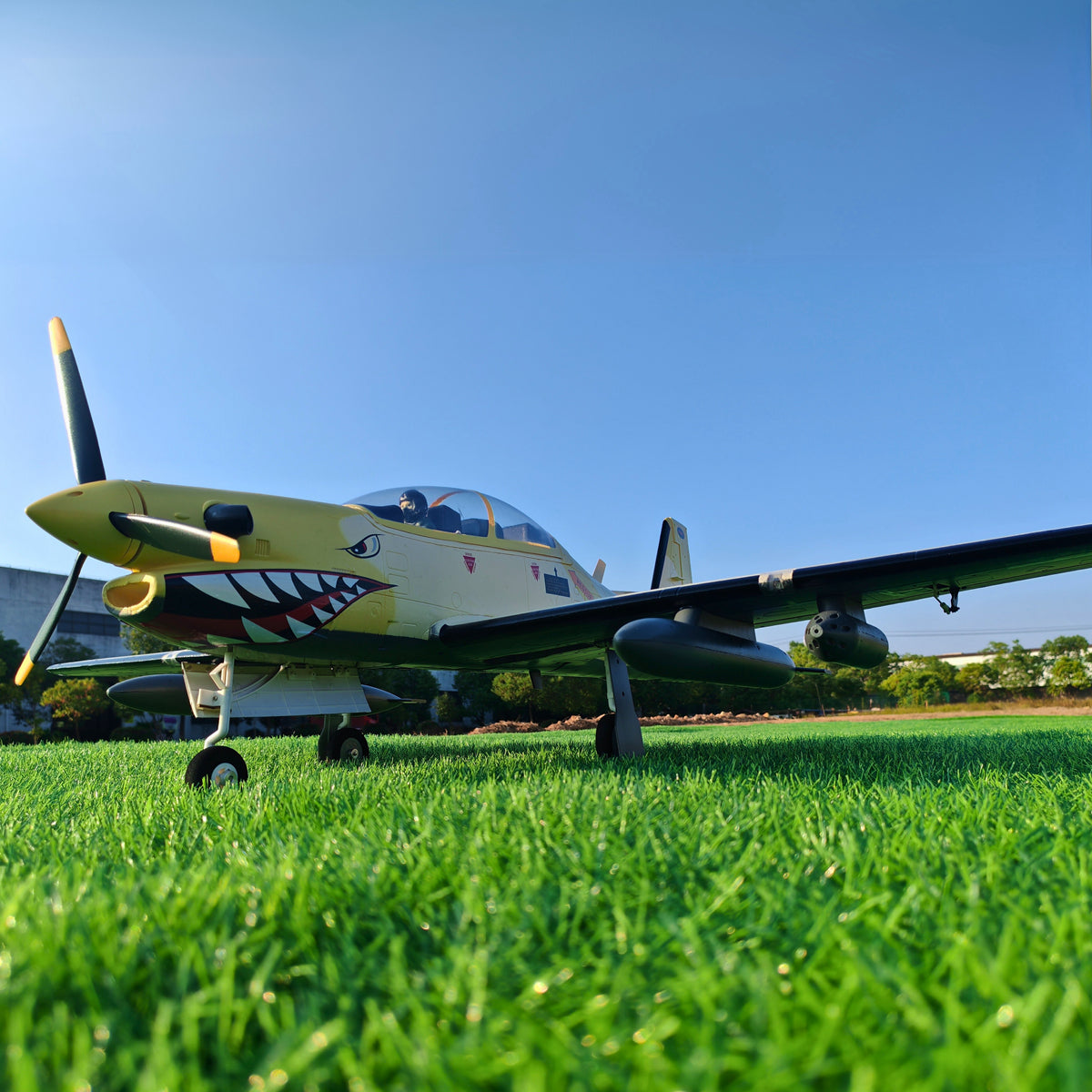 Dynam EMB 312 Tucano 4S Radio Controlled Scale Plane 1300mm Wingspan w Flaps PNP BNF RTF DY8981