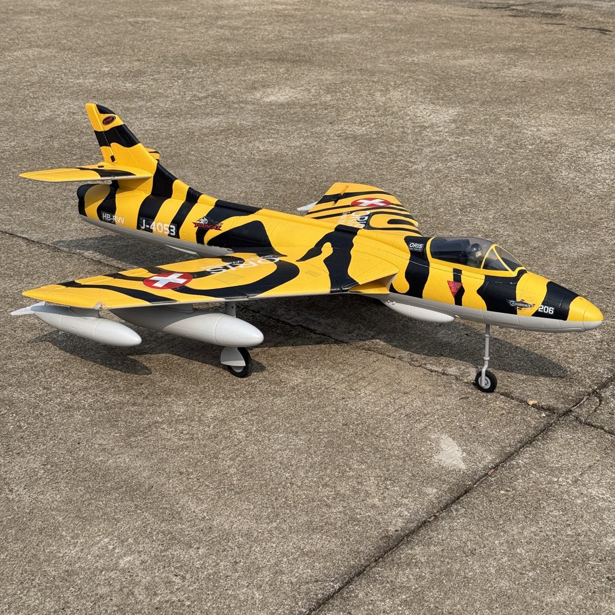 Dynam Hawker Hunter 4S 70mm 12 Blade RC Remote Control Beginner EDF Jet Airplane Flaps PNP BNF SPNP RTF DY8976