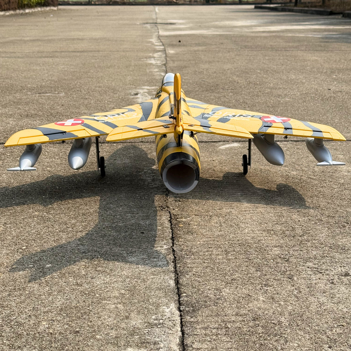 Dynam Hawker Hunter 4S 70mm 12 Blade RC Remote Control Beginner EDF Jet Airplane Flaps PNP BNF SPNP RTF DY8976