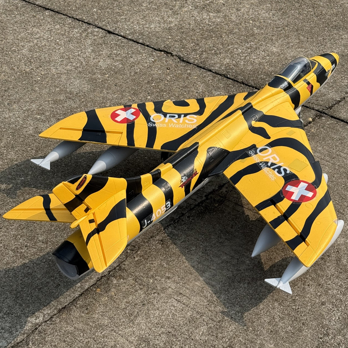 Dynam Hawker Hunter 4S 70mm 12 Blade RC Remote Control Beginner EDF Jet Airplane Flaps PNP BNF SPNP RTF DY8976