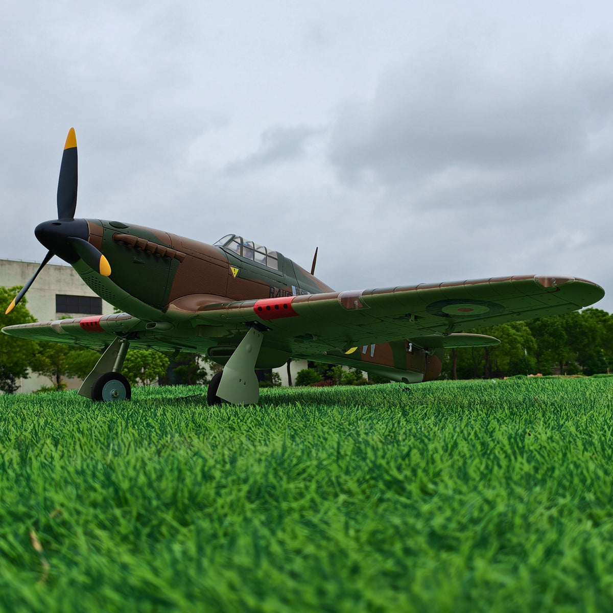 Dynam-Hawker-Hurricane-V3-4S-Remote-Controlled-RC-Warbird-Airplane-1250mm-Flaps-DY8966-PNP-iStone-BNF-SRTF_2