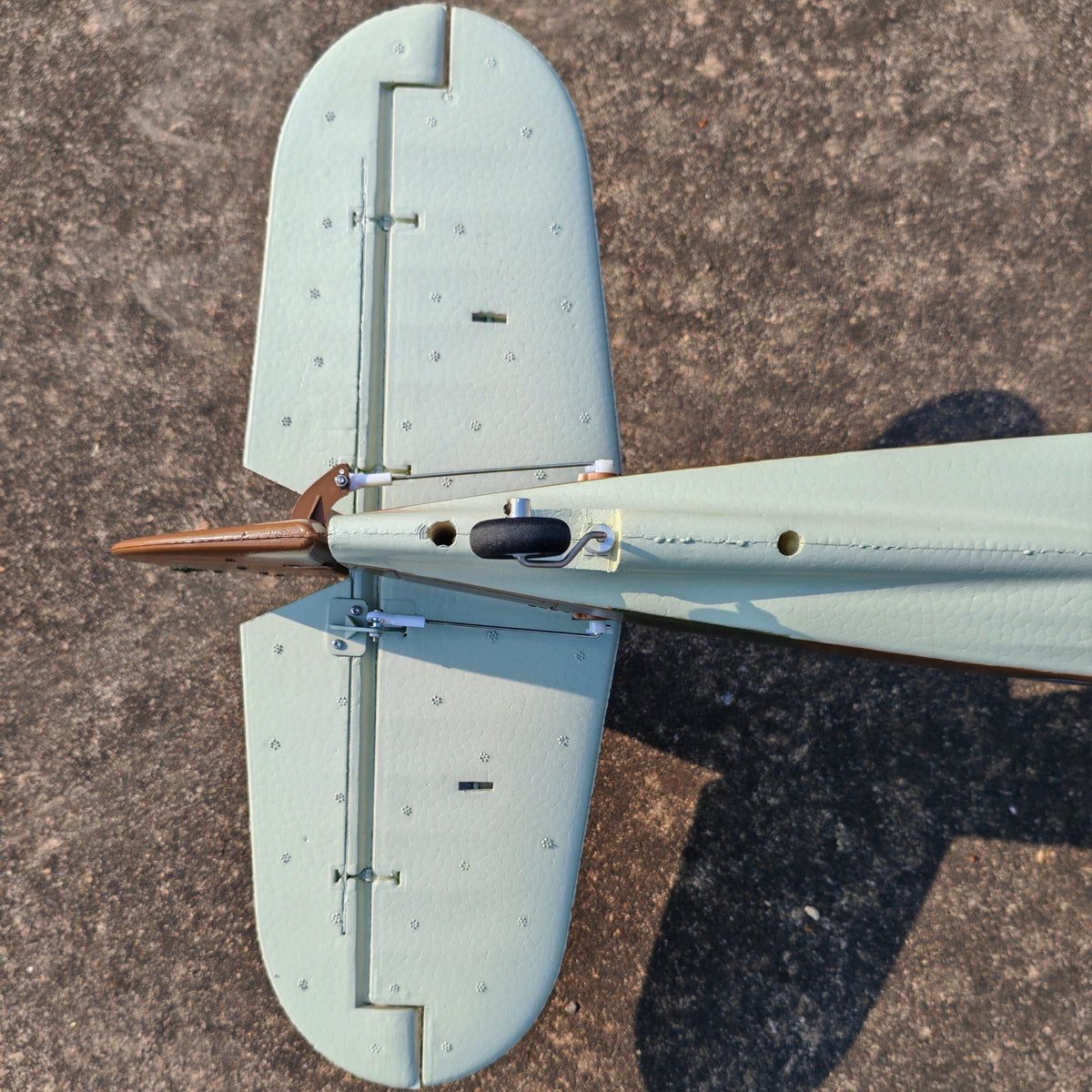 Dynam-Hawker-Hurricane-V3-4S-Remote-Controlled-RC-Warbird-Airplane-1250mm-Flaps-DY8966-PNP-iStone-BNF-SRTF_27