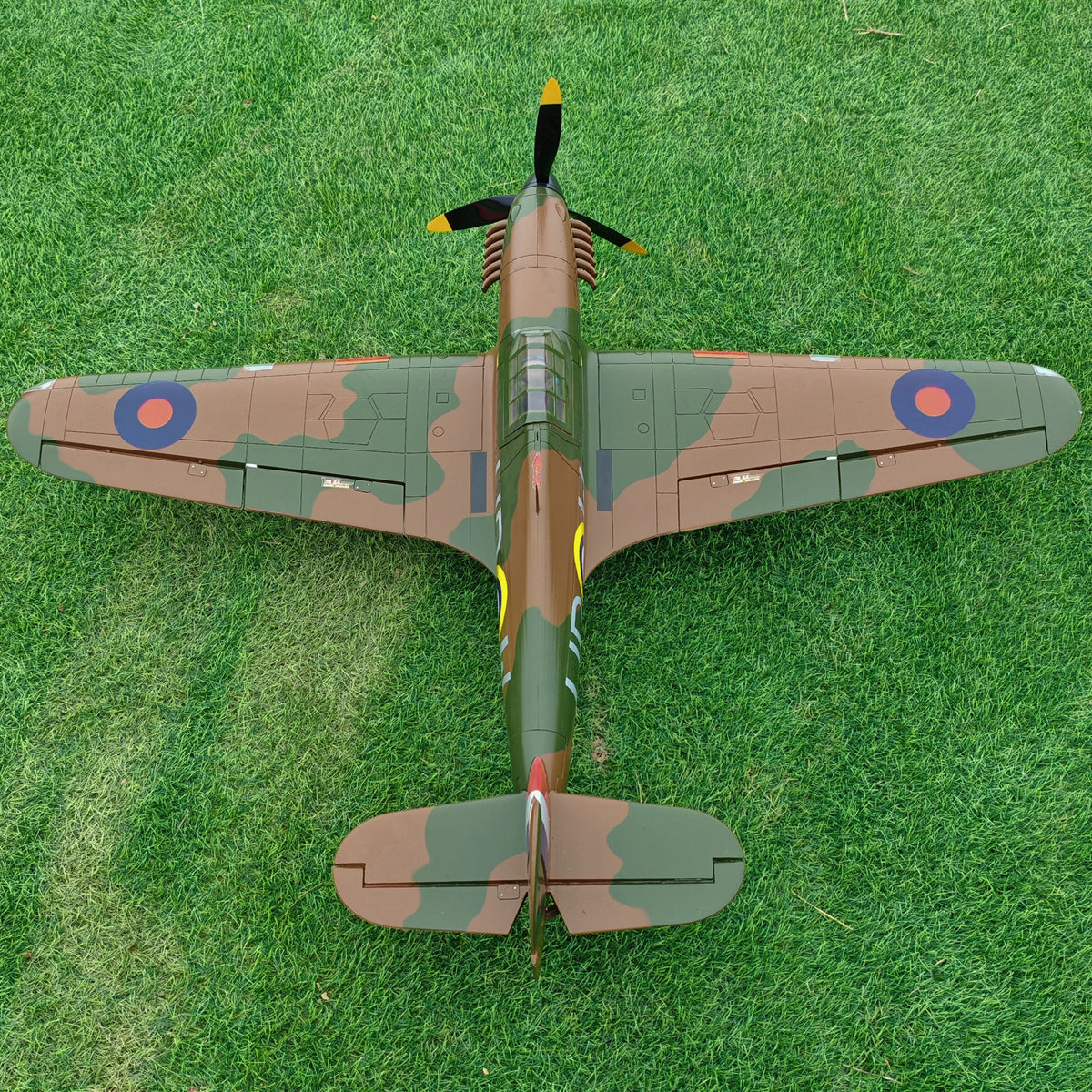 Dynam-Hawker-Hurricane-V3-4S-Remote-Controlled-RC-Warbird-Airplane-1250mm-Flaps-DY8966-PNP-iStone-BNF-SRTF_7