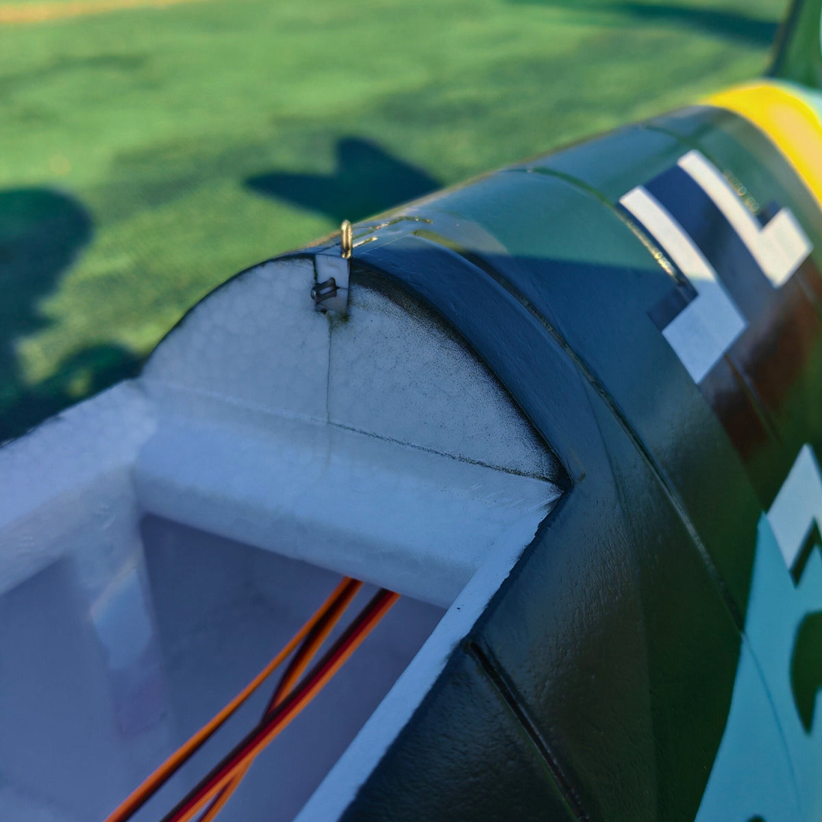 Dynam-Messerschmitt-Me-262-V3-6S-12-Blade-Twin-70mm-EDF-Radio-Controlled-Jet-1.5m-Flaps-RTF-DY8950V3_32