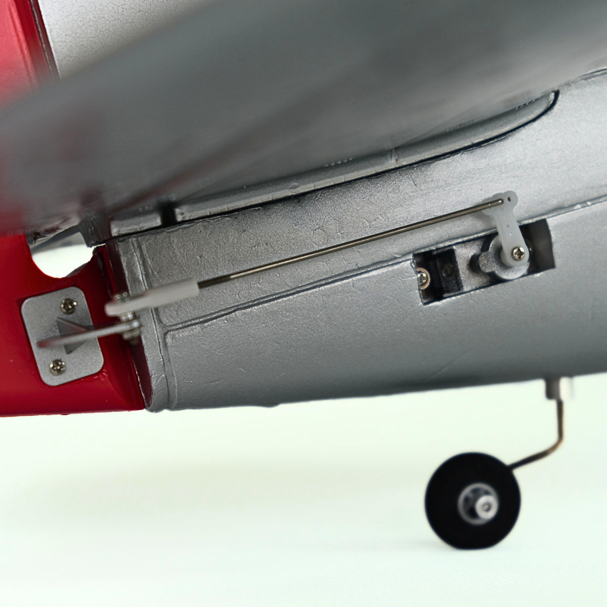 Dynam-P-47D-Thunderbolt-V2-4S-RC-Warbird-Airplane-1220mm-DY8956_13