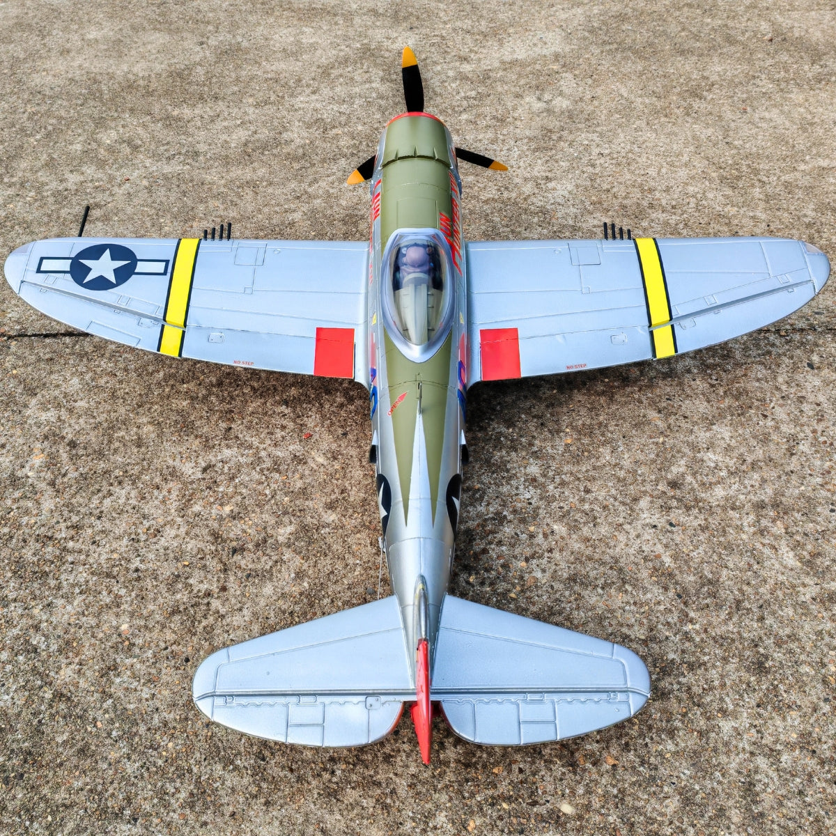 Dynam P 47D Thunderbolt V2 4S RC Radio Control Warbird Airplane 1220mm w Flaps PNP BNF RTF DY8956