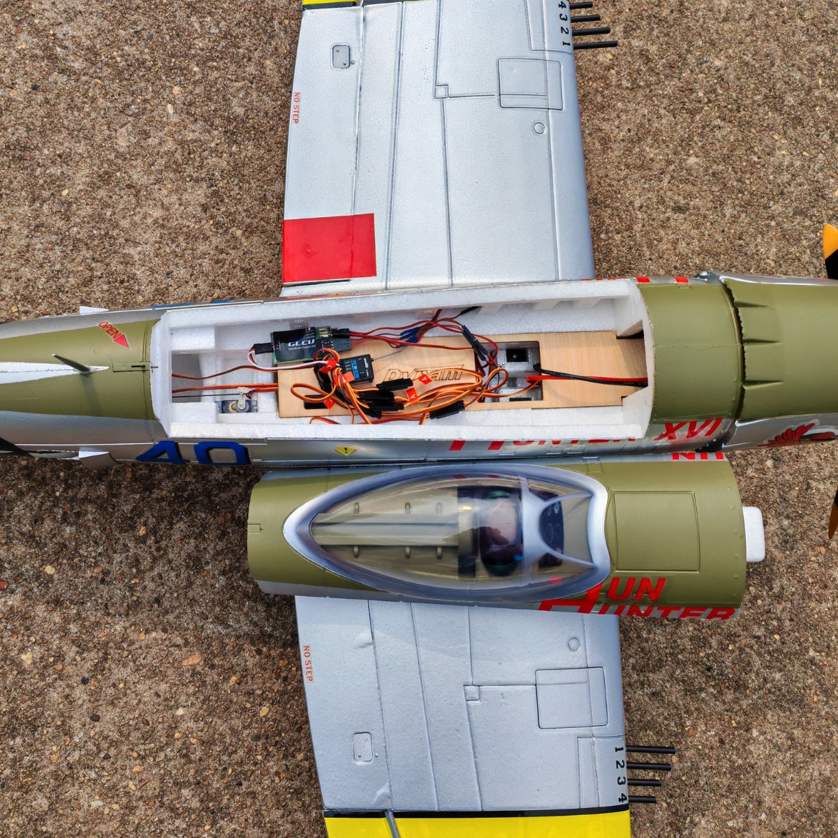 Dynam P 47D Thunderbolt V2 4S RC Radio Control Warbird Airplane 1220mm w Flaps PNP BNF RTF DY8956