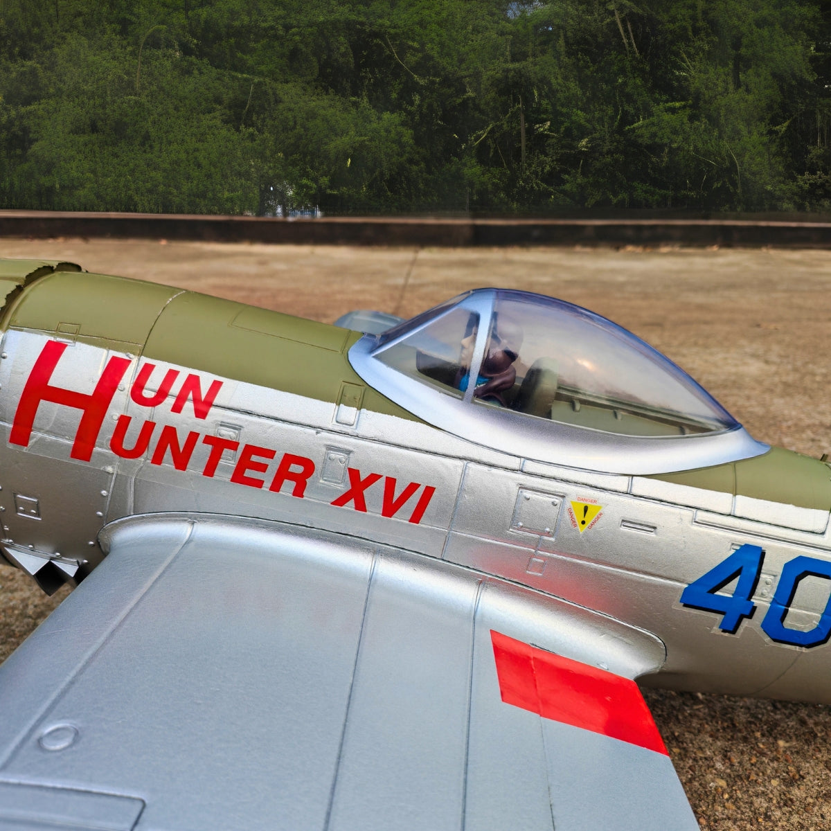 Dynam P 47D Thunderbolt V2 4S RC Radio Control Warbird Airplane 1220mm w Flaps PNP BNF RTF DY8956