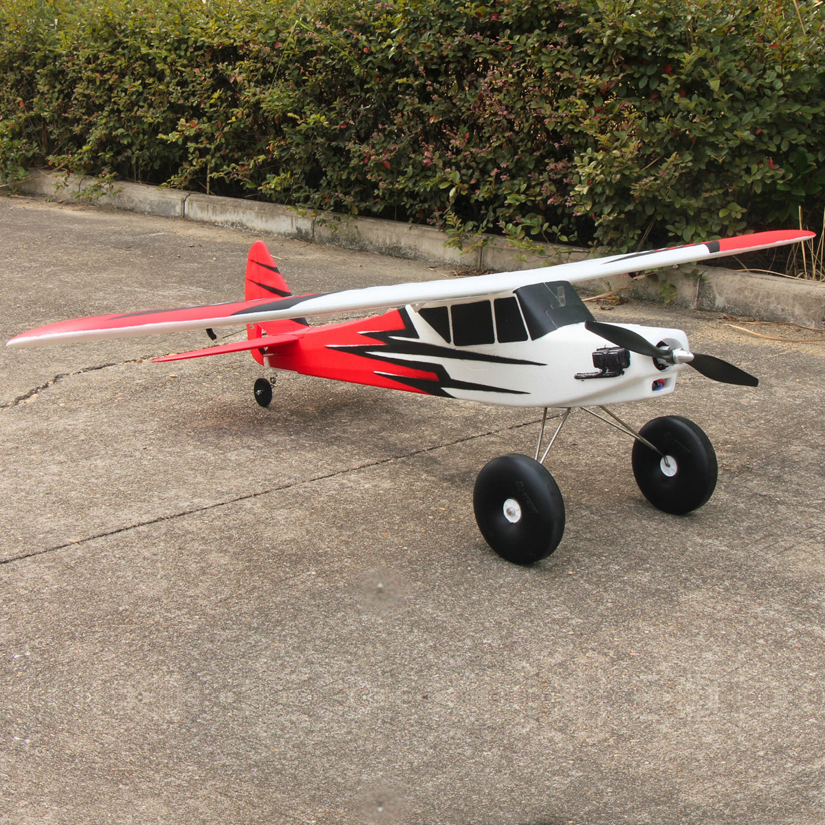 Dynam-Primo-Remote-Controlled-Beginner-Trainer-Red-STOL-Bigfoot-4S-1.5m-Flaps-DY8971RD-RTF_7