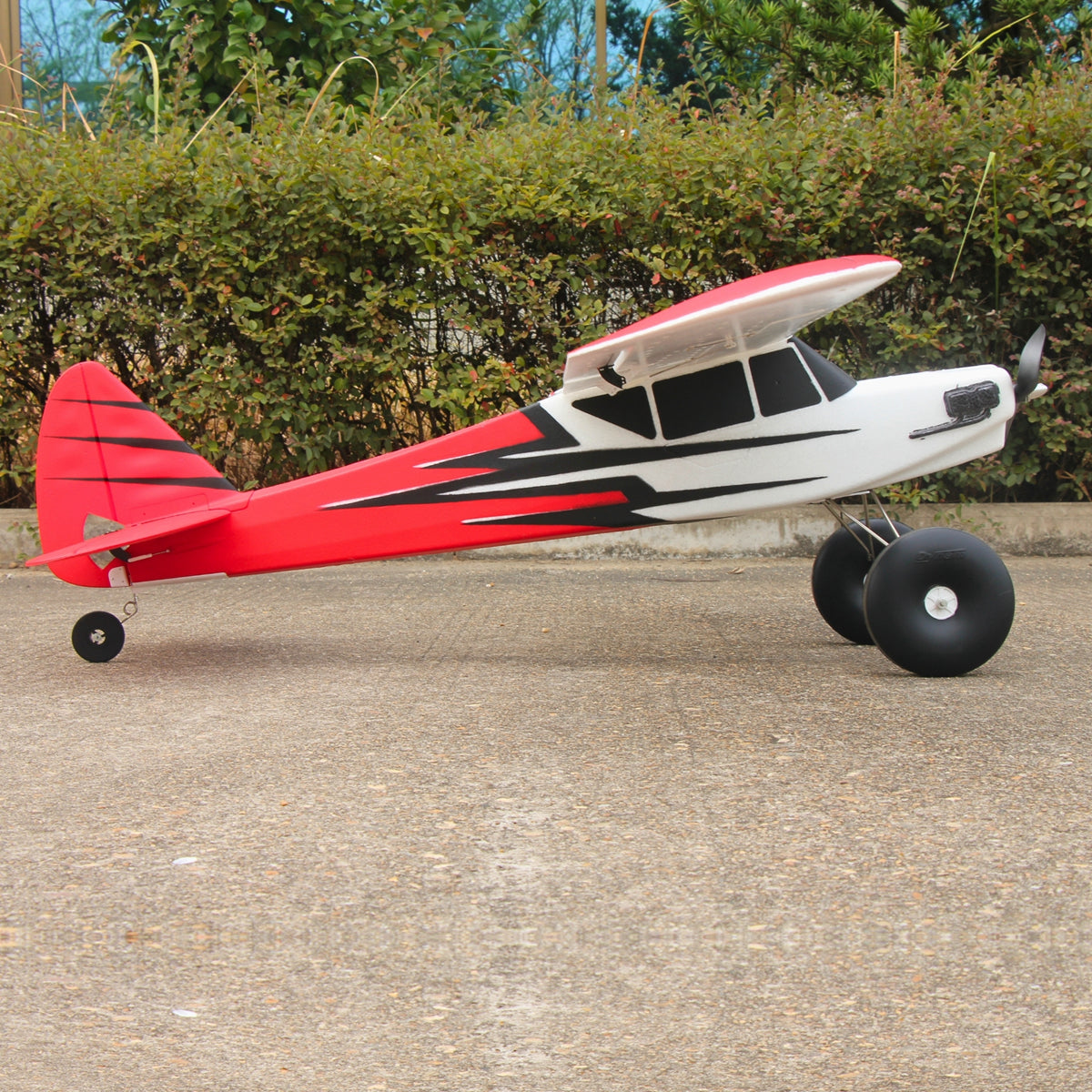 Dynam-Primo-Remote-Controlled-Beginner-Trainer-Red-STOL-Bigfoot-4S-1.5m-Flaps-DY8971RD-RTF_9