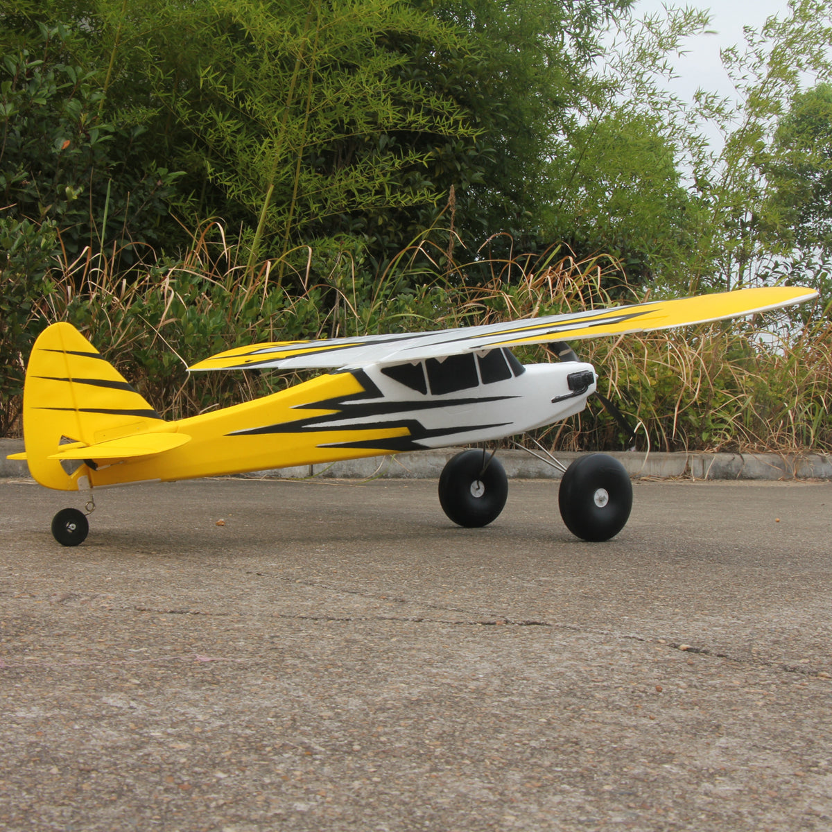 Dynam-Primo-Remote-Controlled-Beginner-Trainer-Yellow-STOL-Bigfoot-4S-1.5m-Flaps-DY8971YL-RTF_9