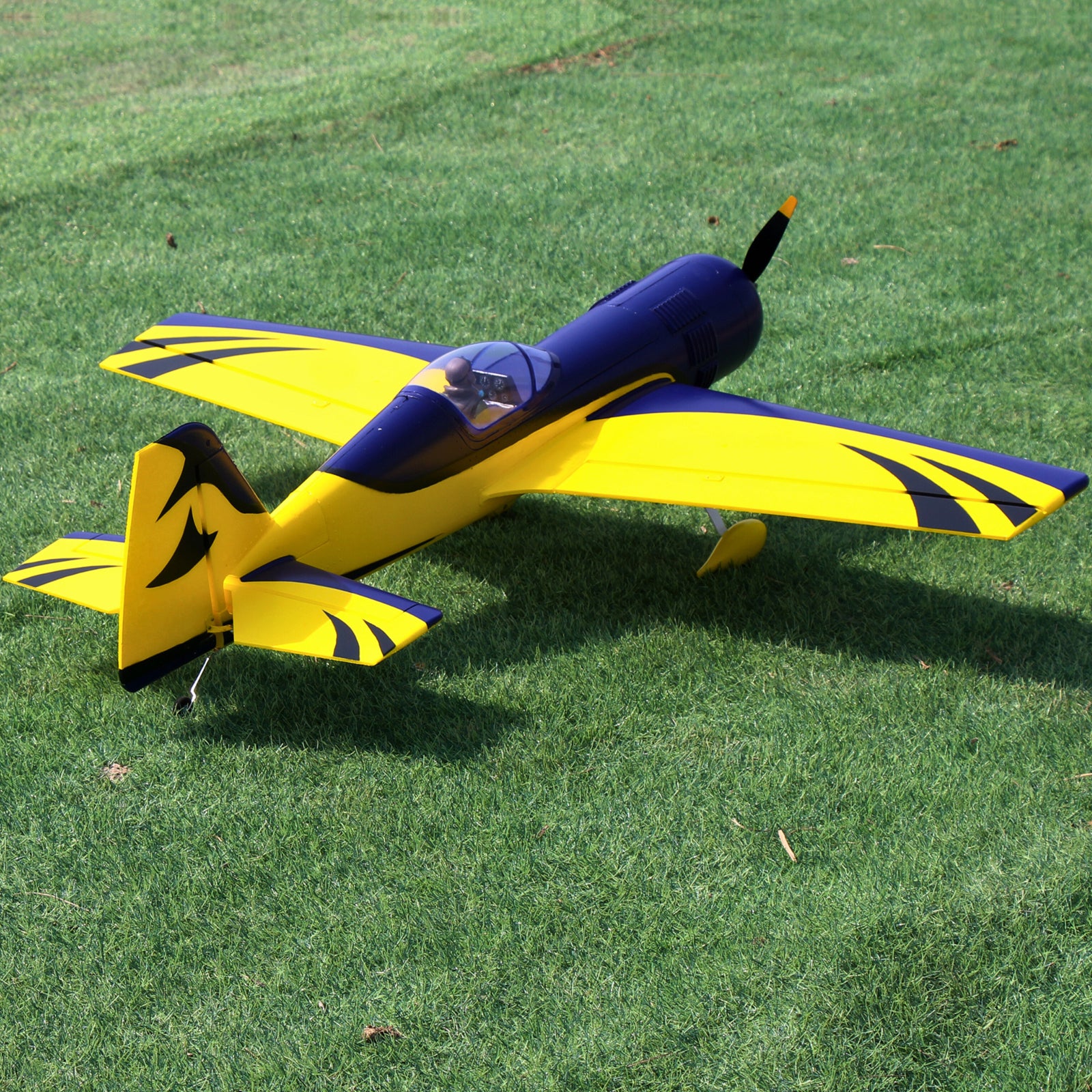 Dynam-Sukhoi-SU-26M-V2-Red-4S-RC-Remote-Control-3D-Foam-Aerobatic-Plane-1200mm-Wingspan-PNP-BNF-RTF-DY8948BL_2