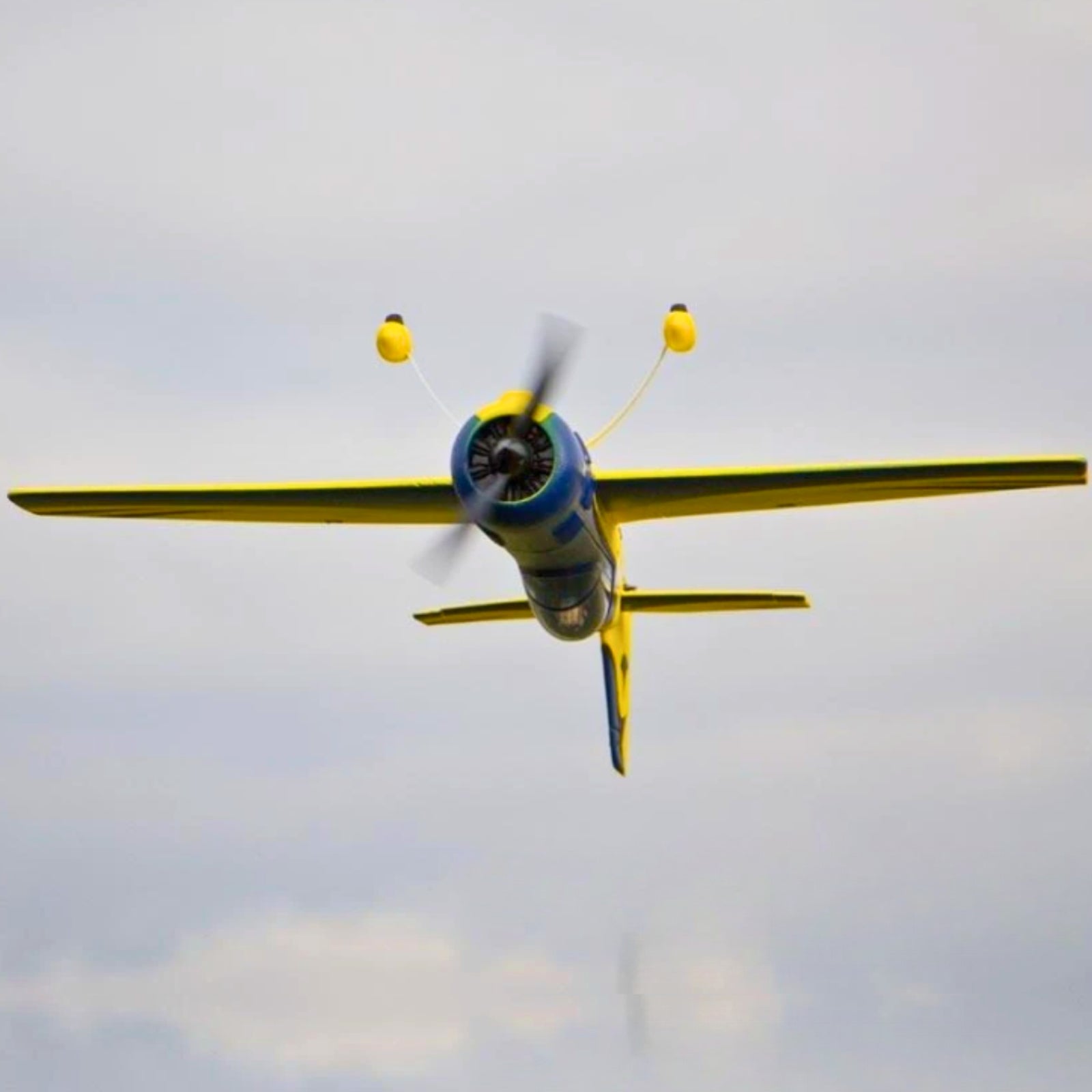 Dynam-Sukhoi-SU-26M-V2-Red-4S-RC-Remote-Control-3D-Foam-Aerobatic-Plane-1200mm-Wingspan-PNP-BNF-RTF-DY8948BL_6