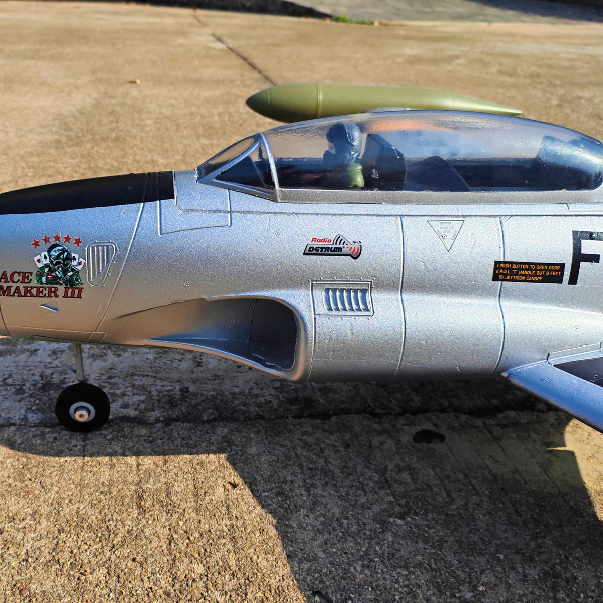 Dynam-T-33-Shooting-Star-6S-12-Blade-Inrunner-70mm-EDF-Remote-Controlled-Jet-Trainer-PNP-SPNP-BNF-RTF-with-iStone-DY8980_47