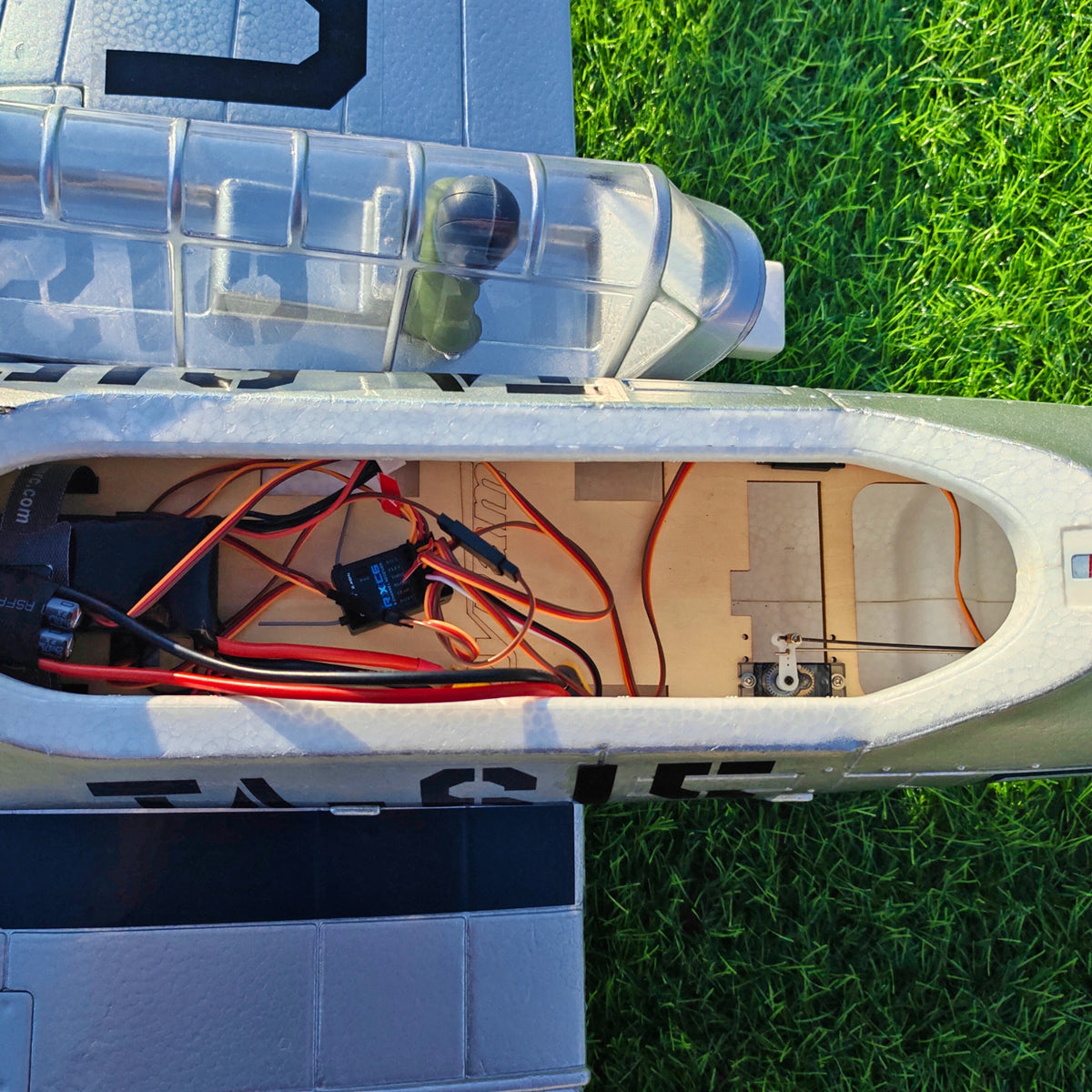 Dynam-AT-6-Texan-V3-4S-RC-Warbird-Airplane-1.4m-3-Flaps-RTF-DY8944_6