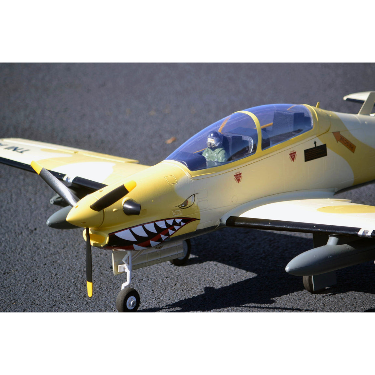 Dynam-EMB-312-Tucano-4S-RC-Radio-Controlled-Scale-Plane-1.3m-Flaps-DY8981-Sale_13