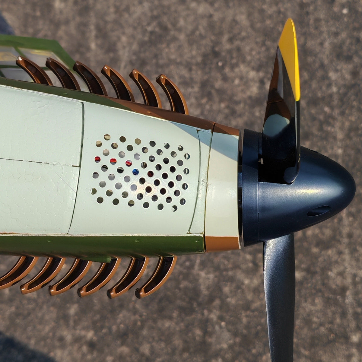 Dynam-Hawker-Hurricane-V3-4S-Remote-Controlled-RC-Warbird-Airplane-1250mm-Flaps-DY8966-PNP-iStone-BNF-SRTF_22