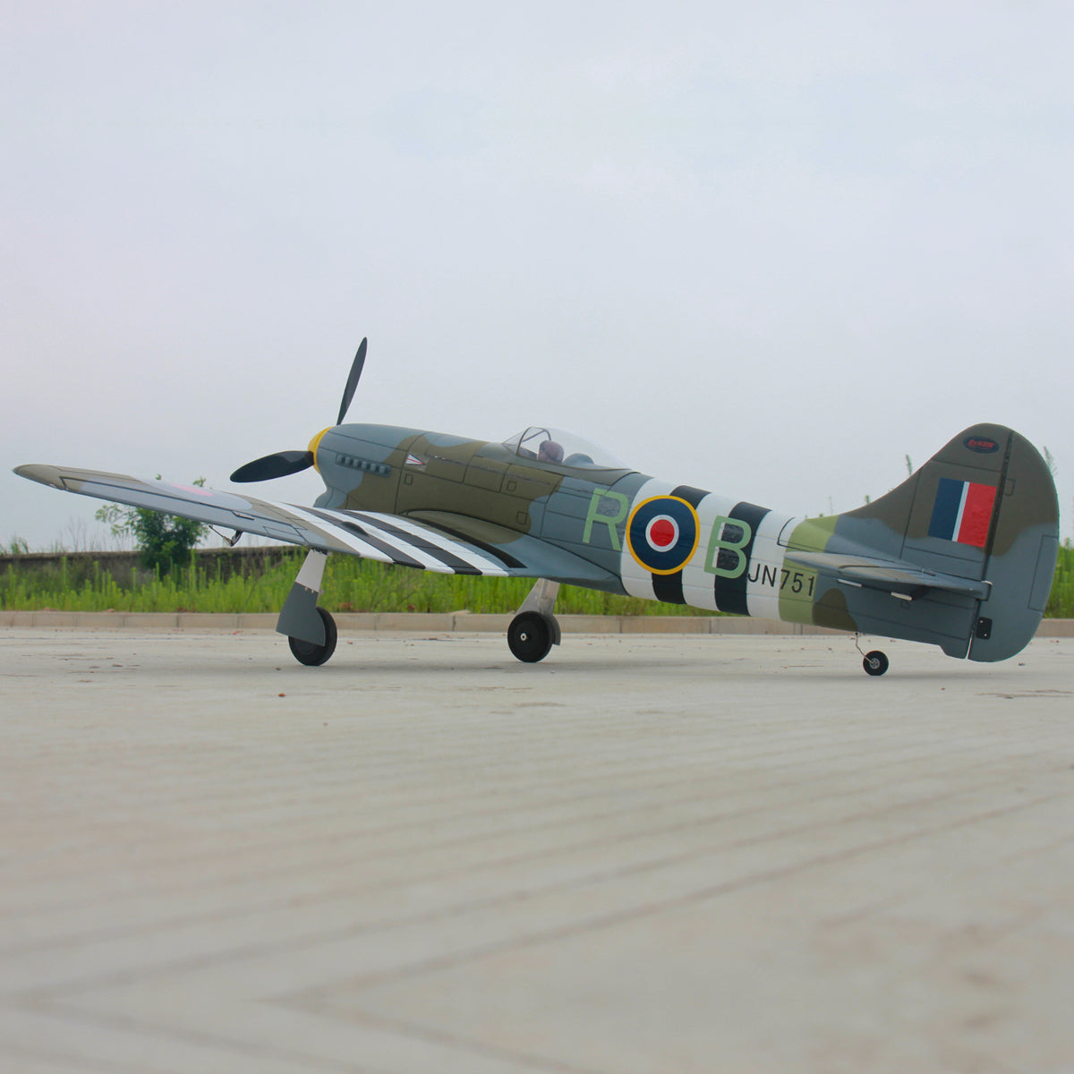 Dynam-Hawker-Tempest-V2-4S-Remote-Controlled-Warbird-Airplane-1250mm-DY8959-RTF_10