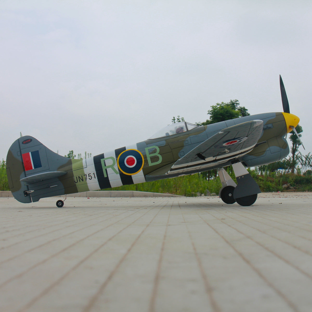 Dynam-Hawker-Tempest-V2-4S-Remote-Controlled-Warbird-Airplane-1250mm-DY8959-RTF_6