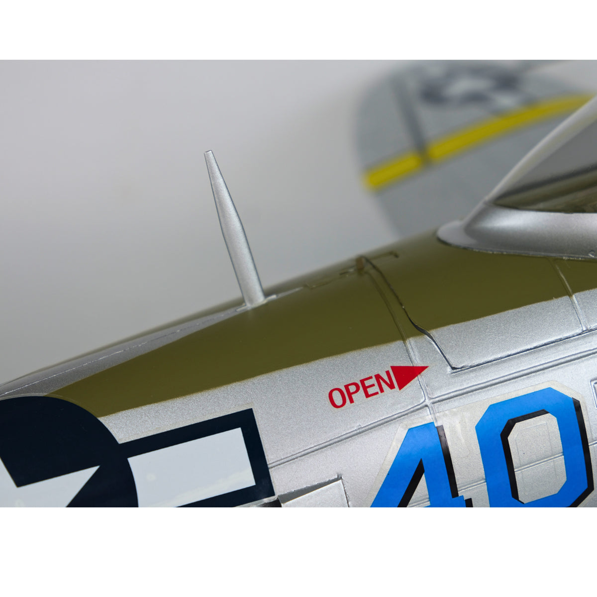 Dynam-P-47D-Thunderbolt-V2-4S-RC-Warbird-Airplane-1220mm-DY8956_10