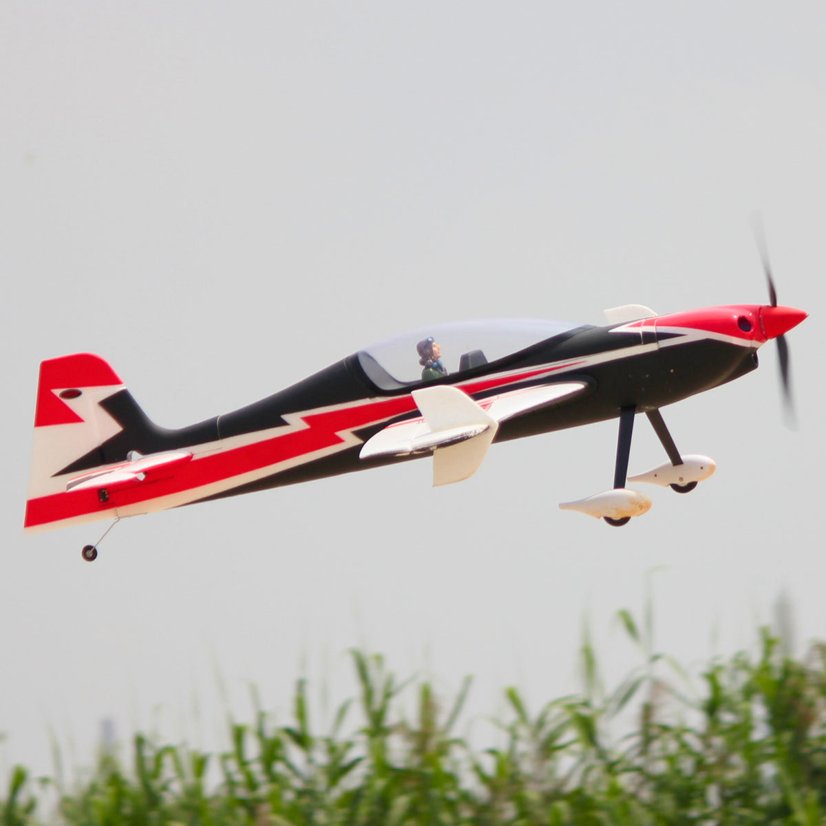 Dynam-Sbach-342-4S-Remote-Controlled-Aerobatic-3D-Sport-Plane-1.25m-Wingspan-RTF-DY8945_16