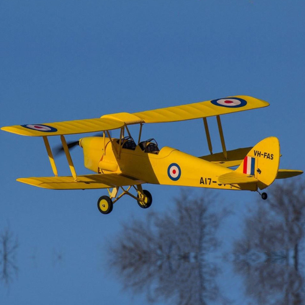 Dynam Tiger Moth DH. 82 V2 Geel 4S RC Dubbeldekker 1.3m